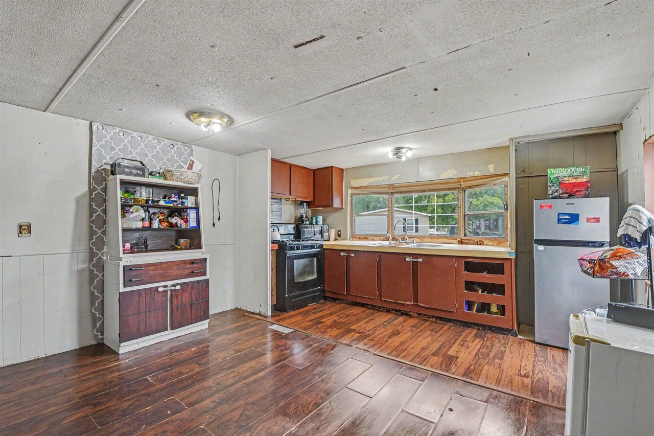 2650 Ulysses Court Property Photo 10