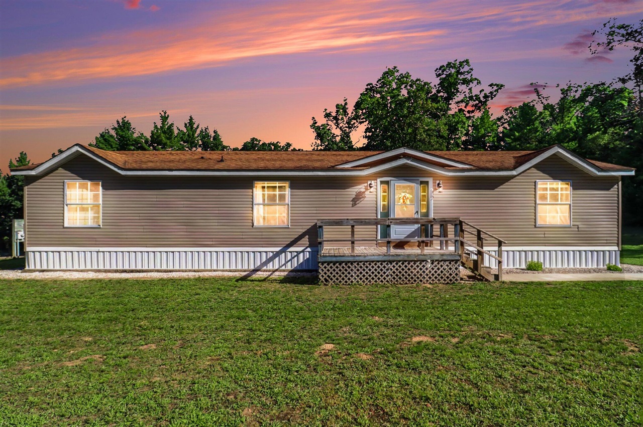 4770 Acorn Hollow Property Photo 1