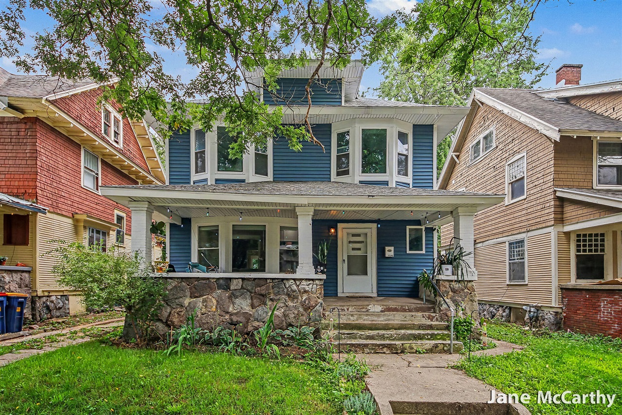 1240 Bemis Street Property Photo 1