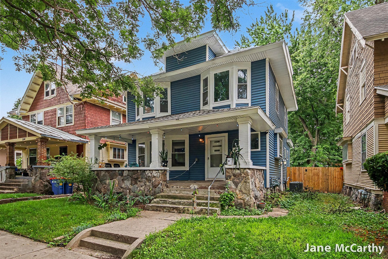 1240 Bemis Street Property Photo 2