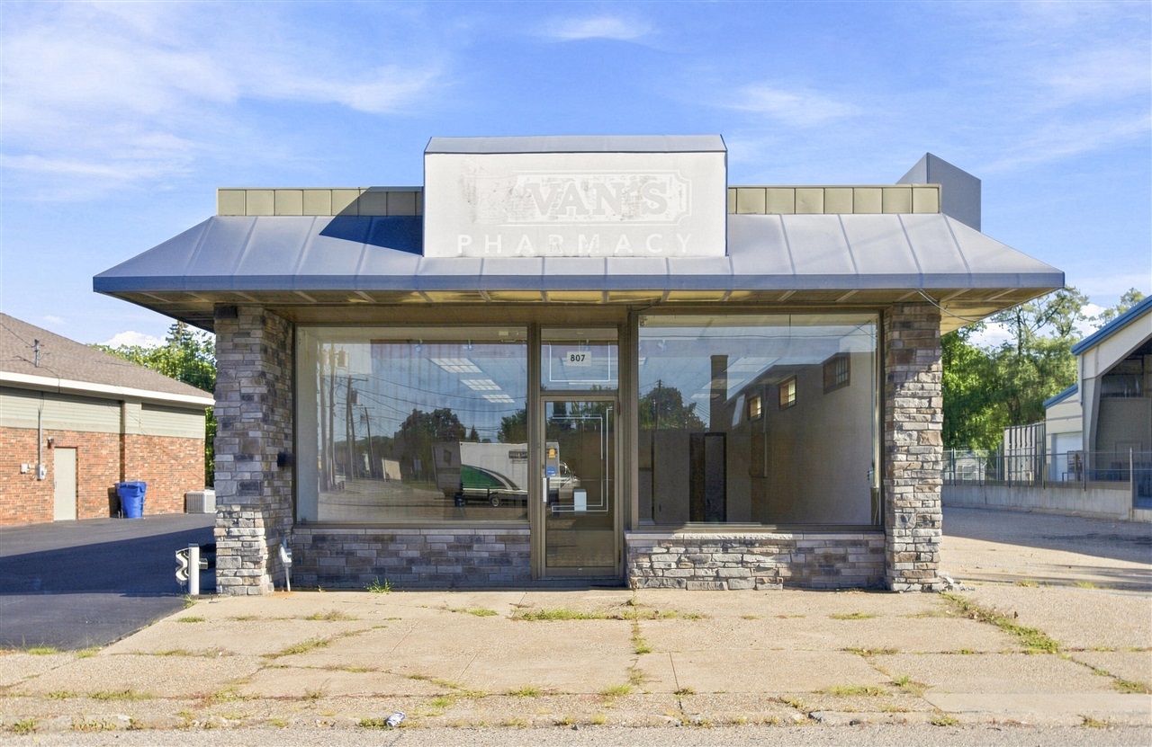 807 Napier Avenue Property Photo 1