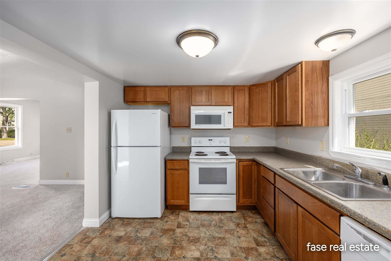 703 Pearl Street Property Photo 11