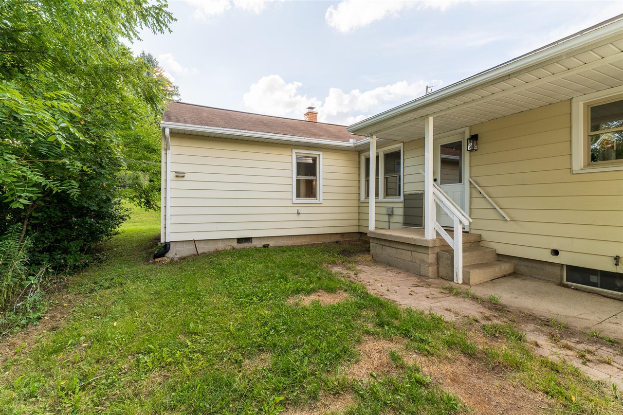 825 Forest Street Property Photo 44
