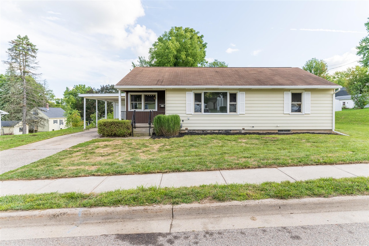 825 Forest Street Property Photo 47