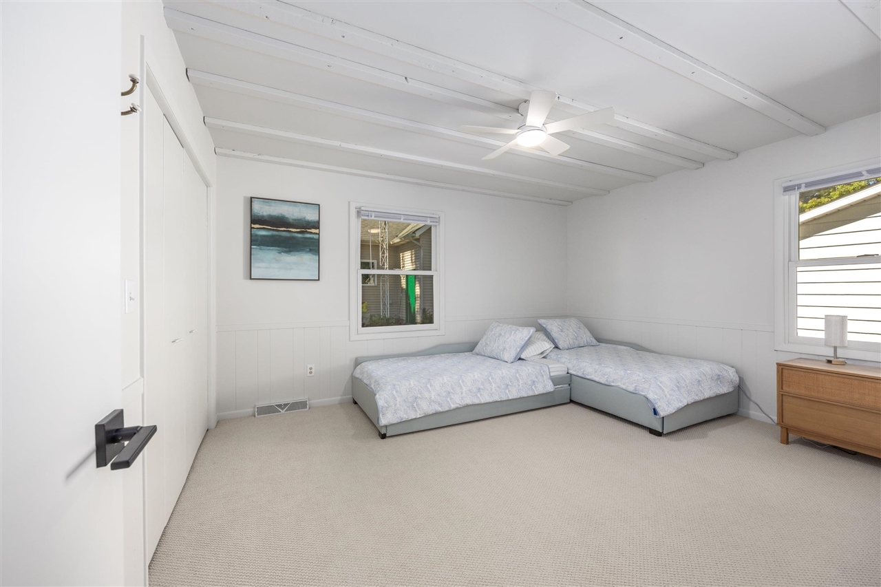 5540 Cozy Point Drive Property Photo 18