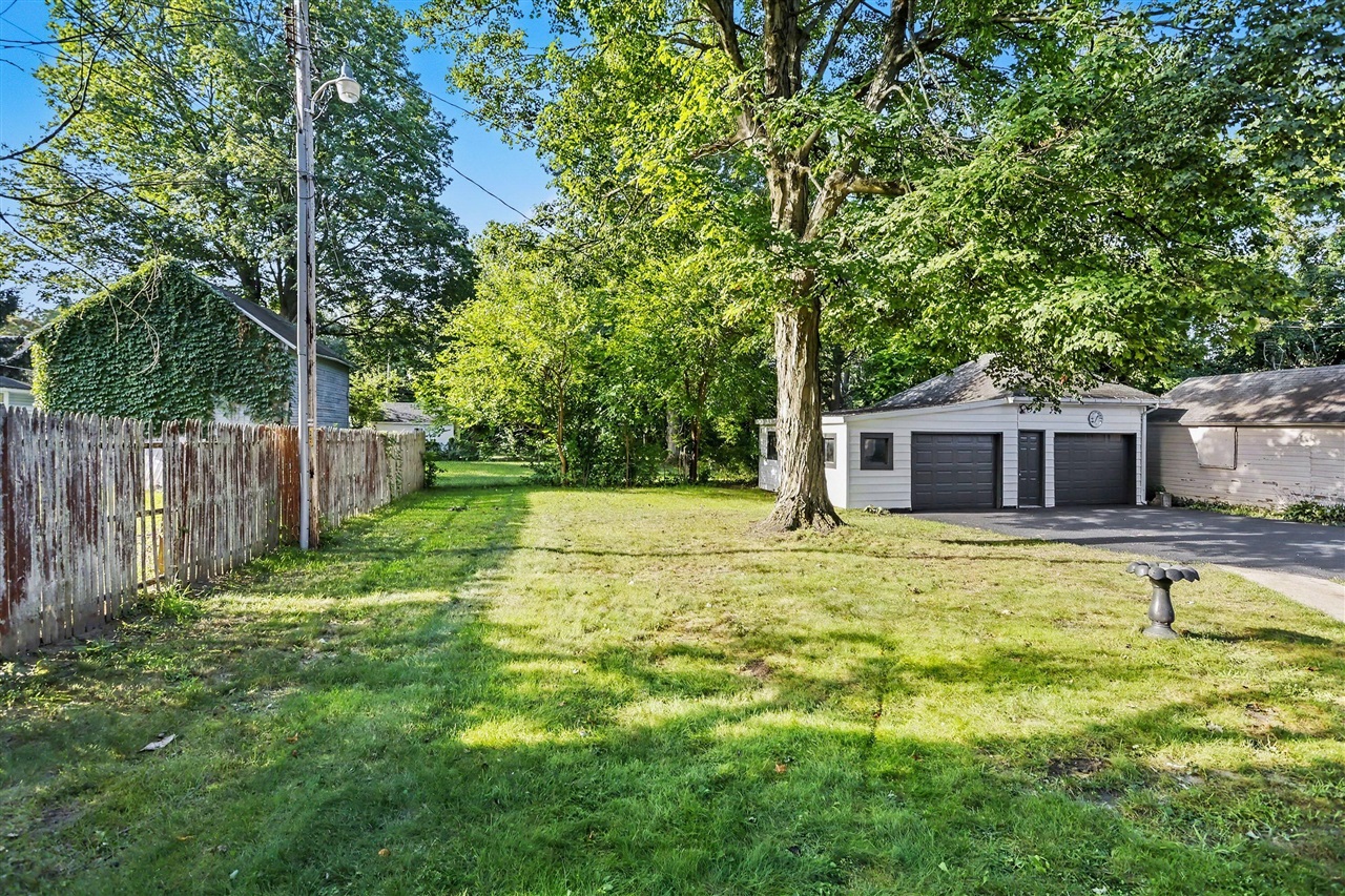 105 W Telegraph Property Photo 25