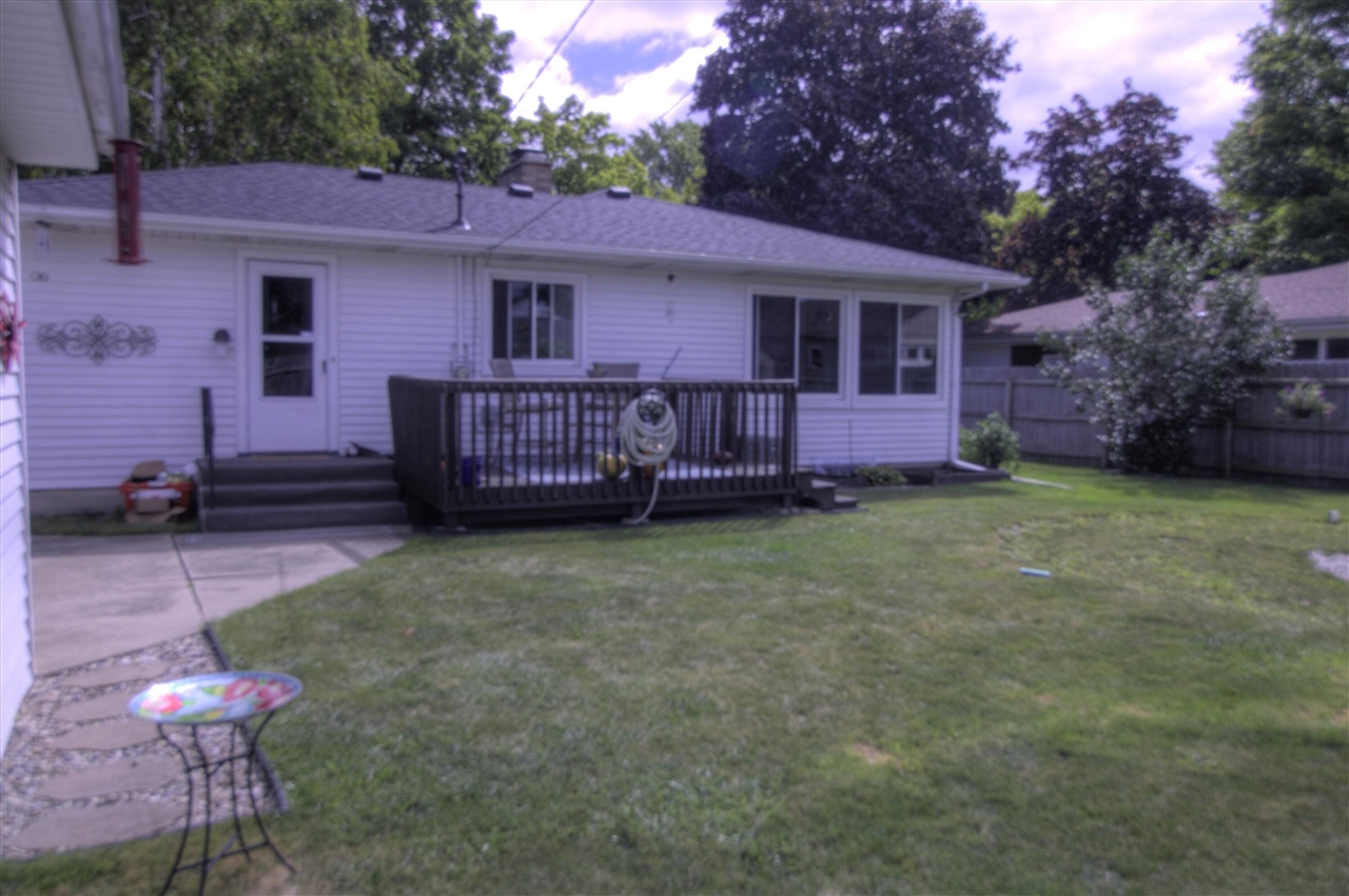 2309 Mayfield Road Property Photo 5