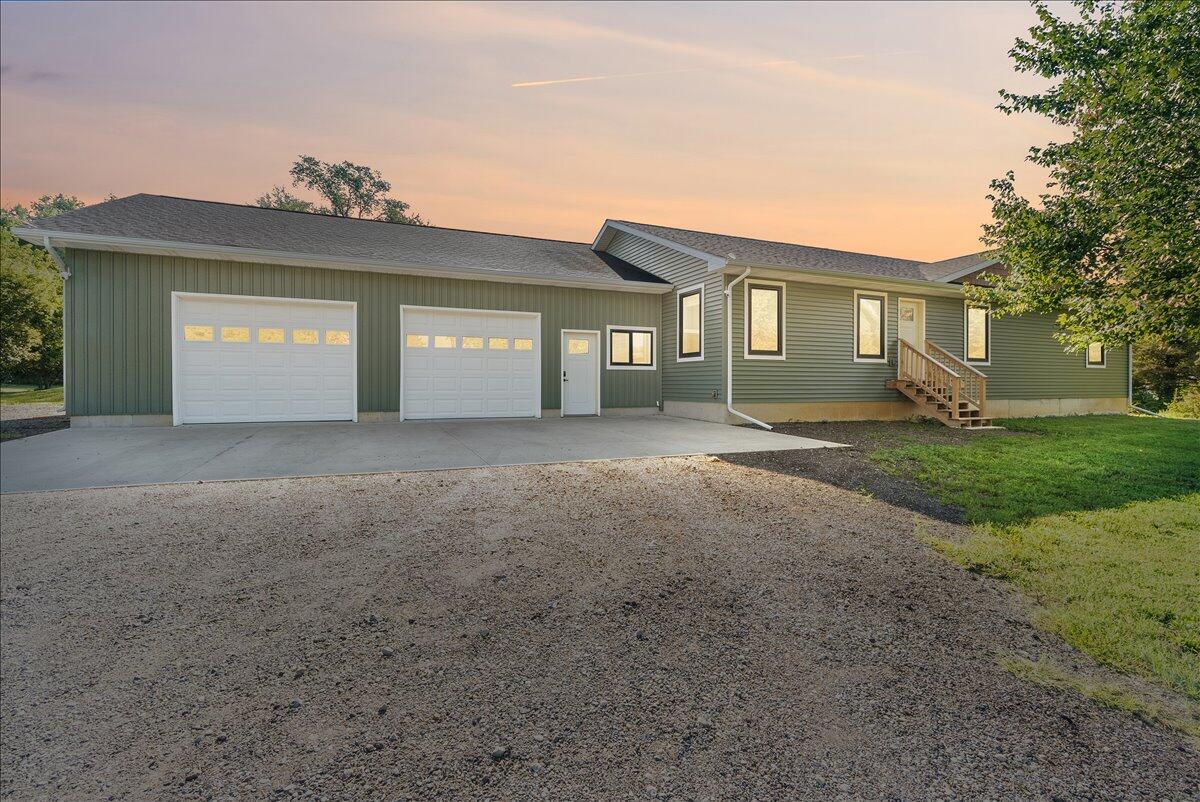 3867 Edgar Road Property Photo 1