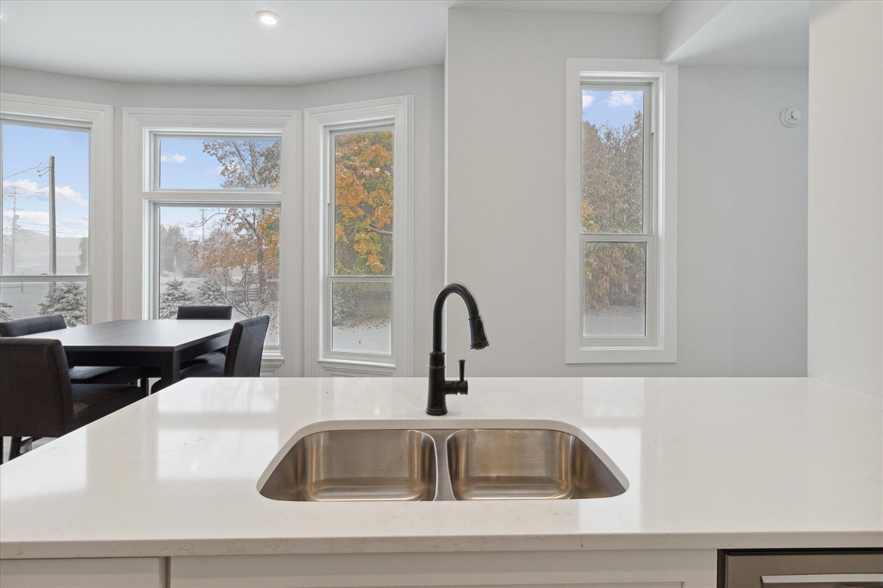 1164 Terrace Street Property Photo 23