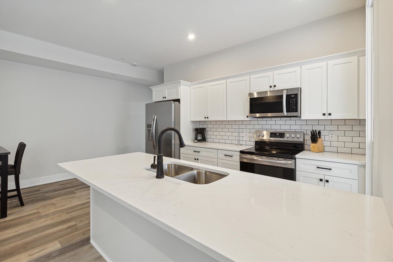 1164 Terrace Street Property Photo 60