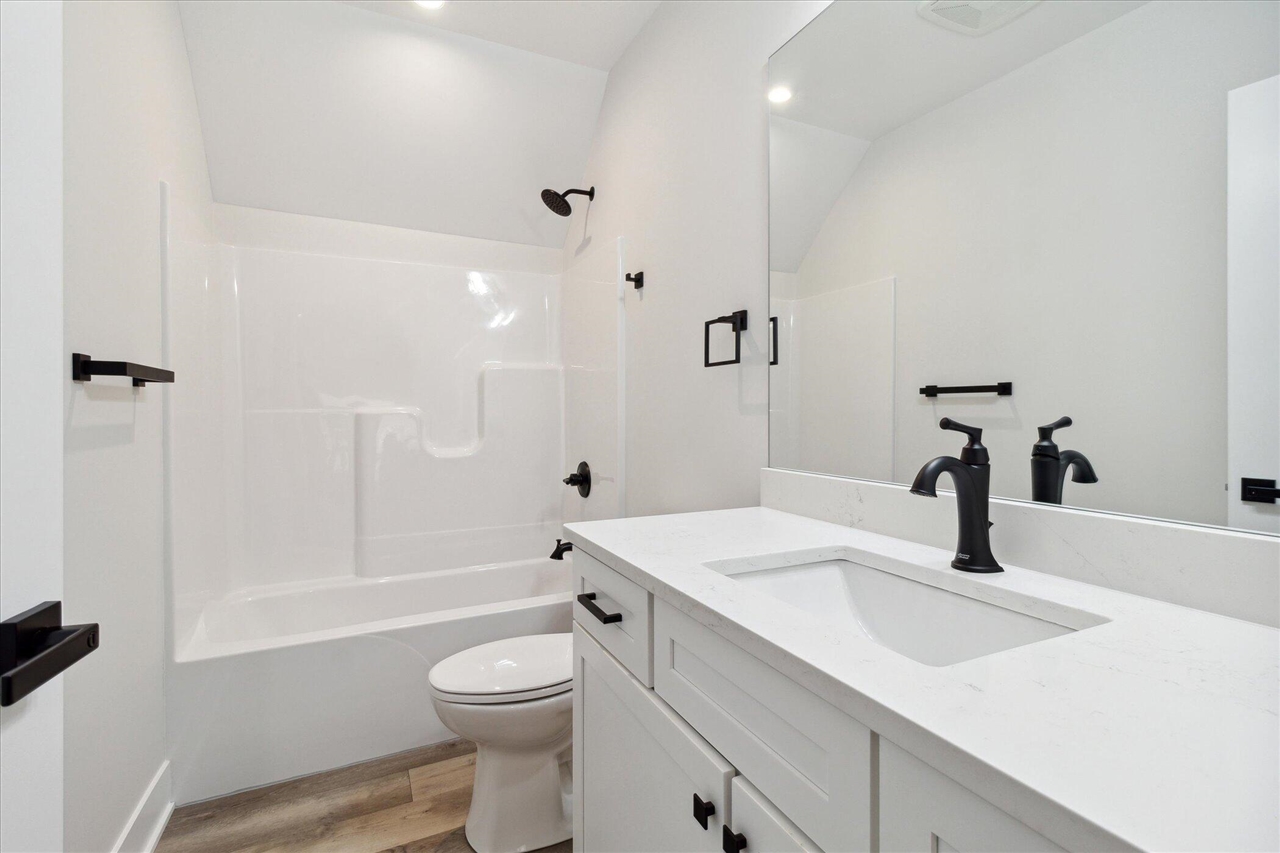 1164 Terrace Street Property Photo 97