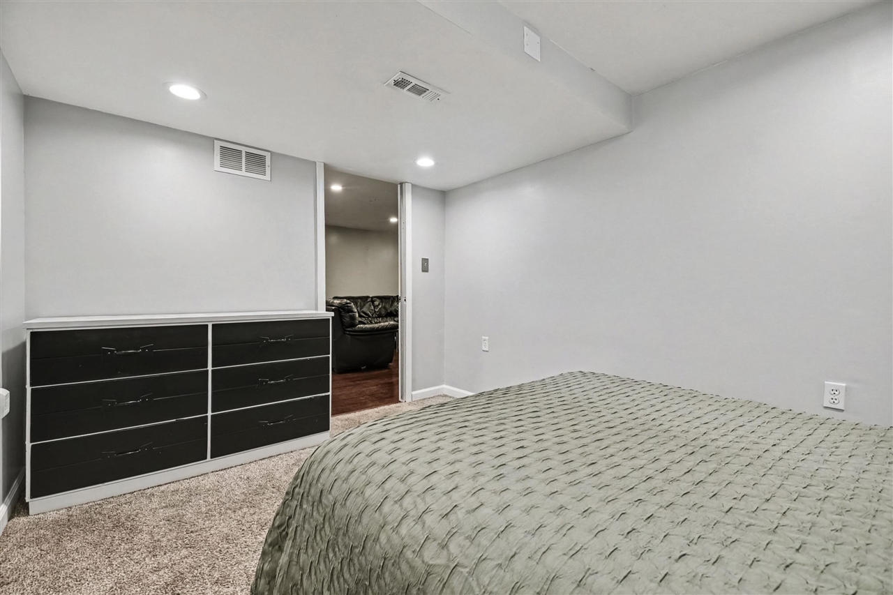 303 Anderson Drive Property Photo 22