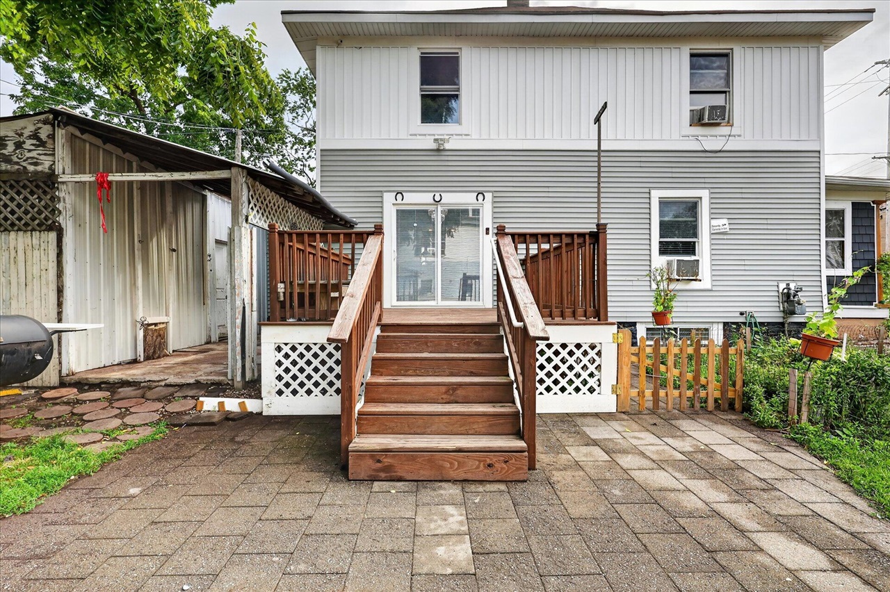 243 Delaware Street Property Photo 40