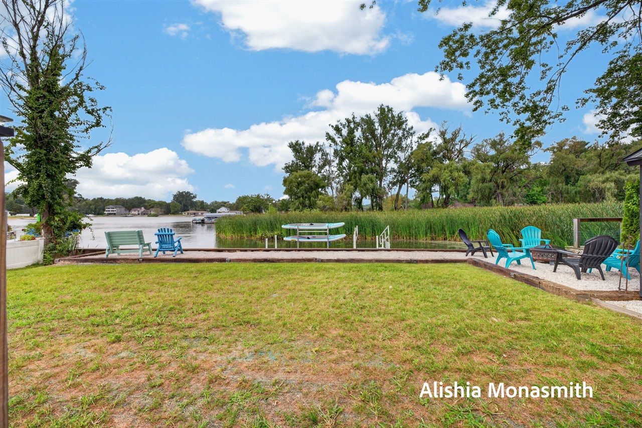 16851 Carlson Street Property Photo 8