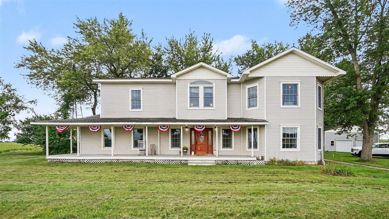 13141 Grass Lake Road Property Photo 1