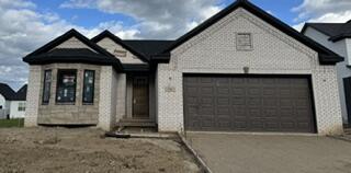558 Falcon Drive Property Photo 1