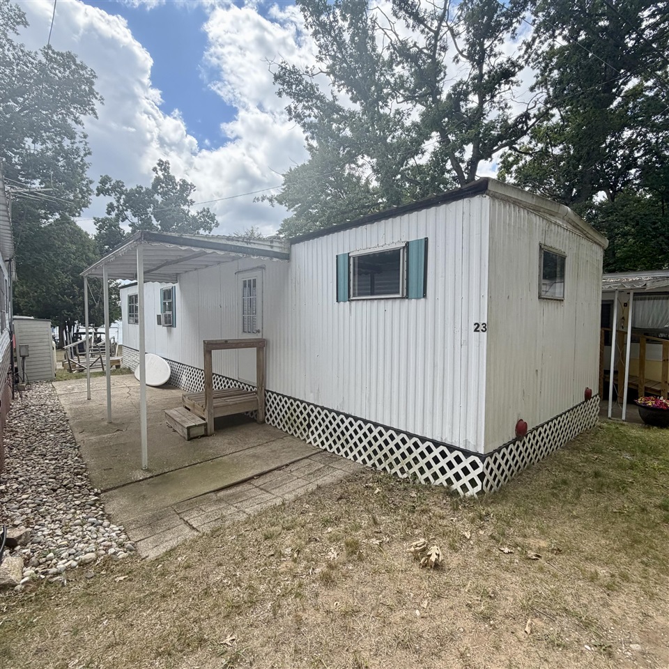 3286 Wolf Lake Drive Property Photo 1