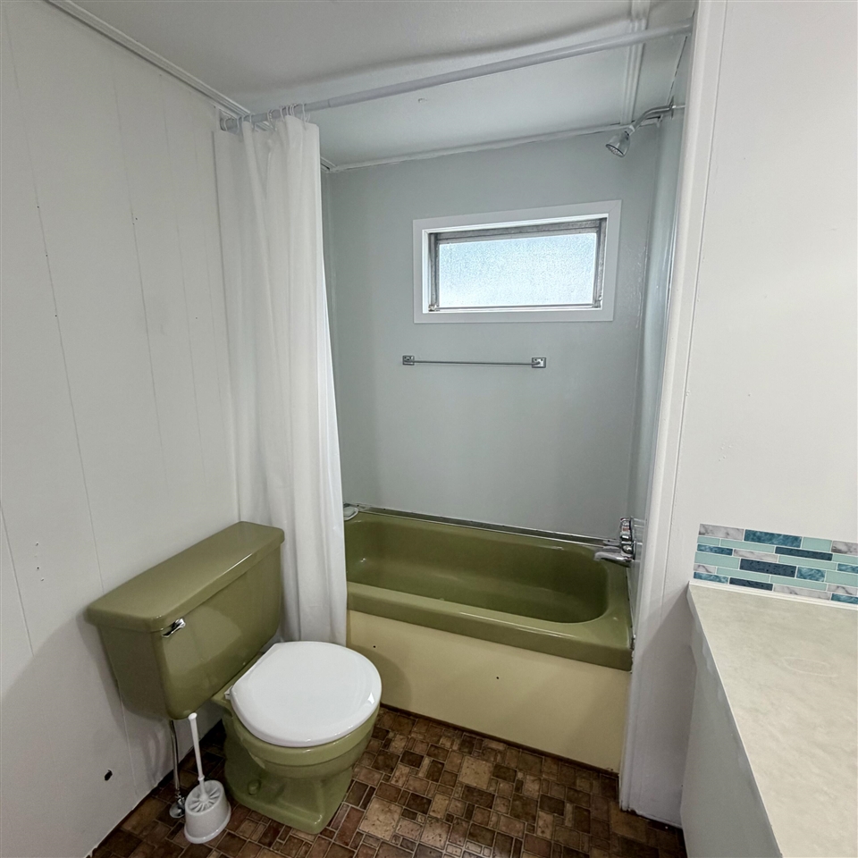 3286 Wolf Lake Drive Property Photo 18
