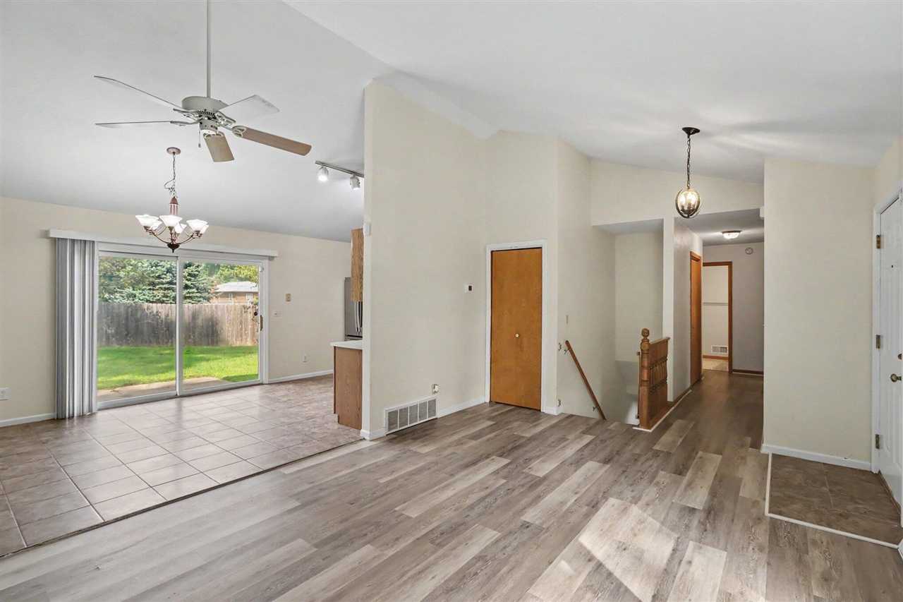 16355 10 Mile Road Property Photo 6