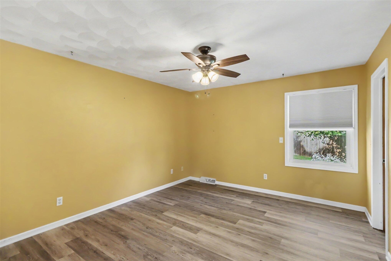 16355 10 Mile Road Property Photo 8