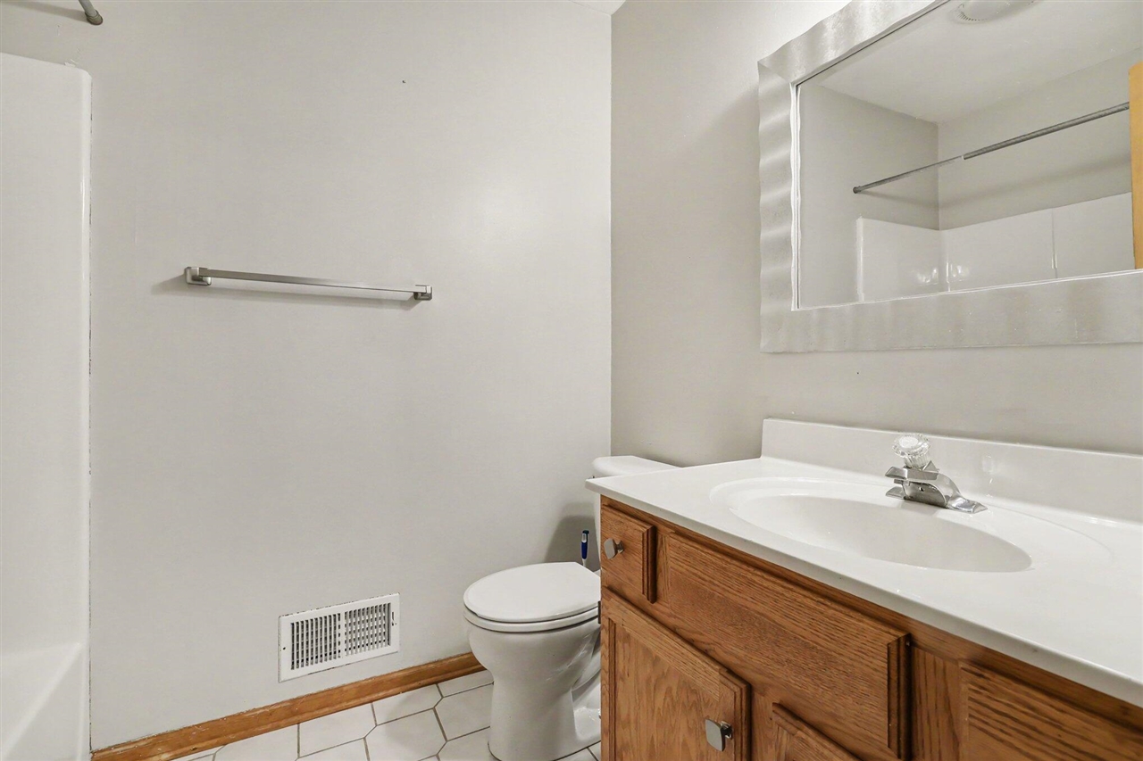 16355 10 Mile Road Property Photo 12