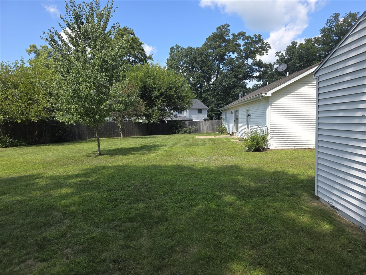 16355 10 Mile Road Property Photo 17