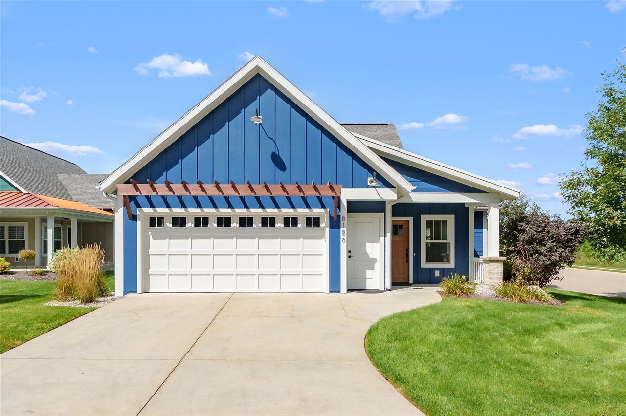 8186 Shooting Star Lane Property Photo 1
