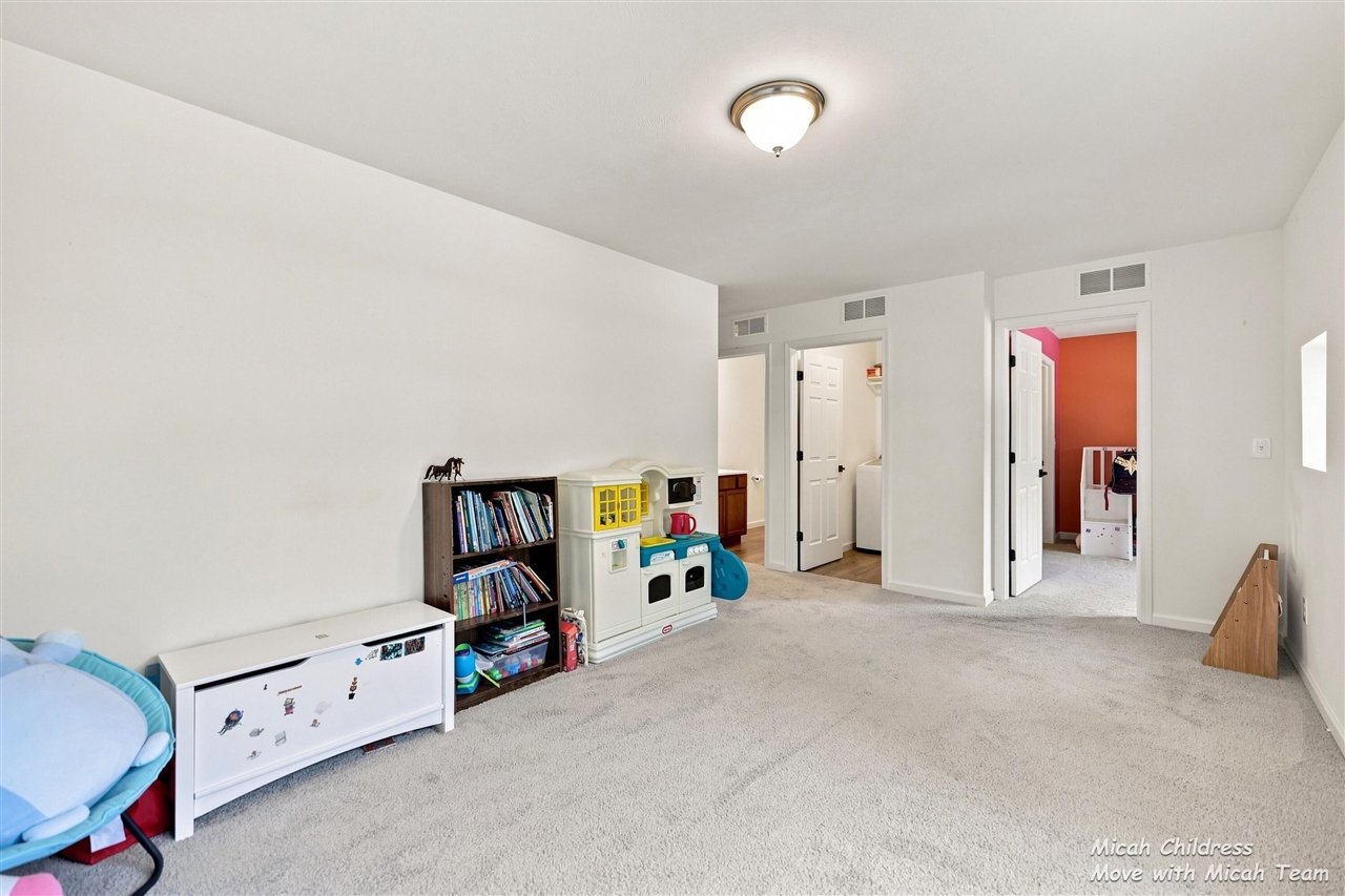3813 Ryan Woods Circle Property Photo 42
