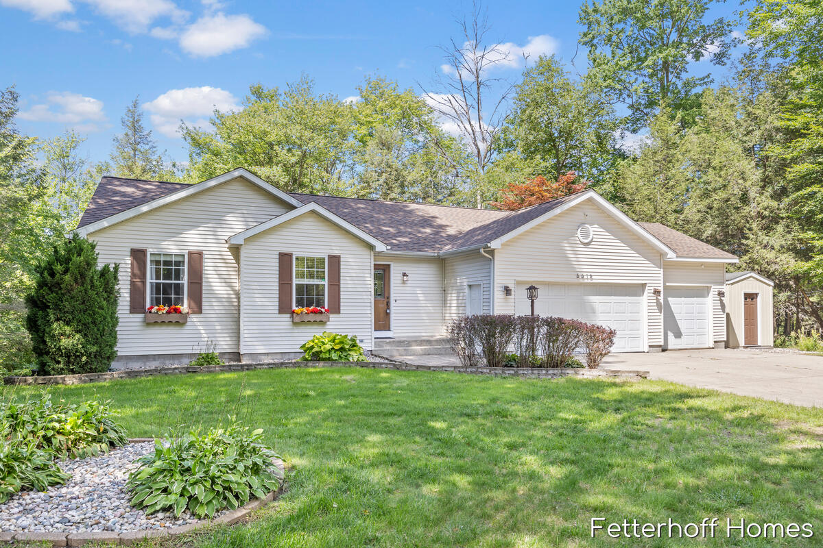 6615 Beech Creek Drive Property Photo 6