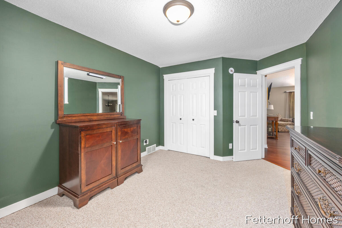 6615 Beech Creek Drive Property Photo 20