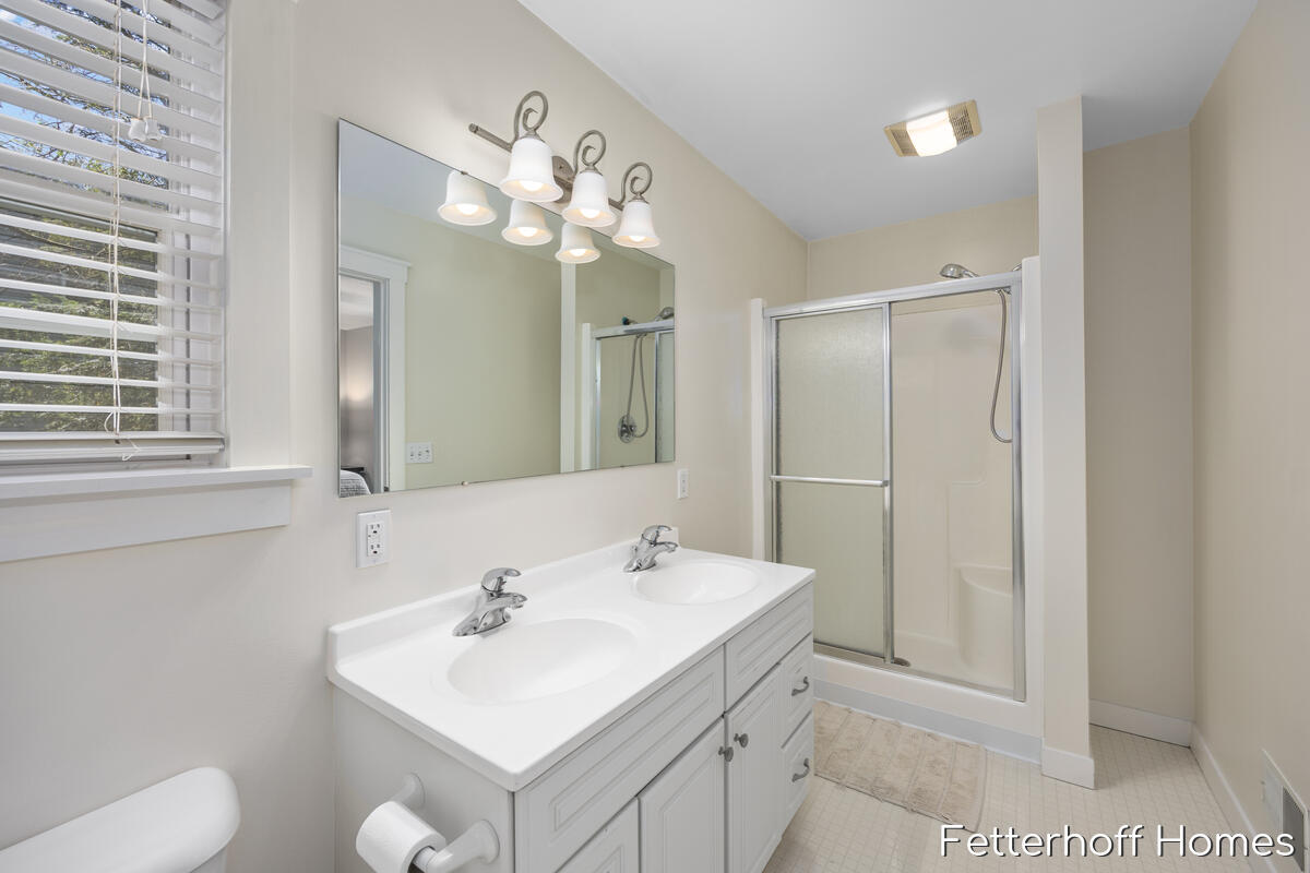 6615 Beech Creek Drive Property Photo 23