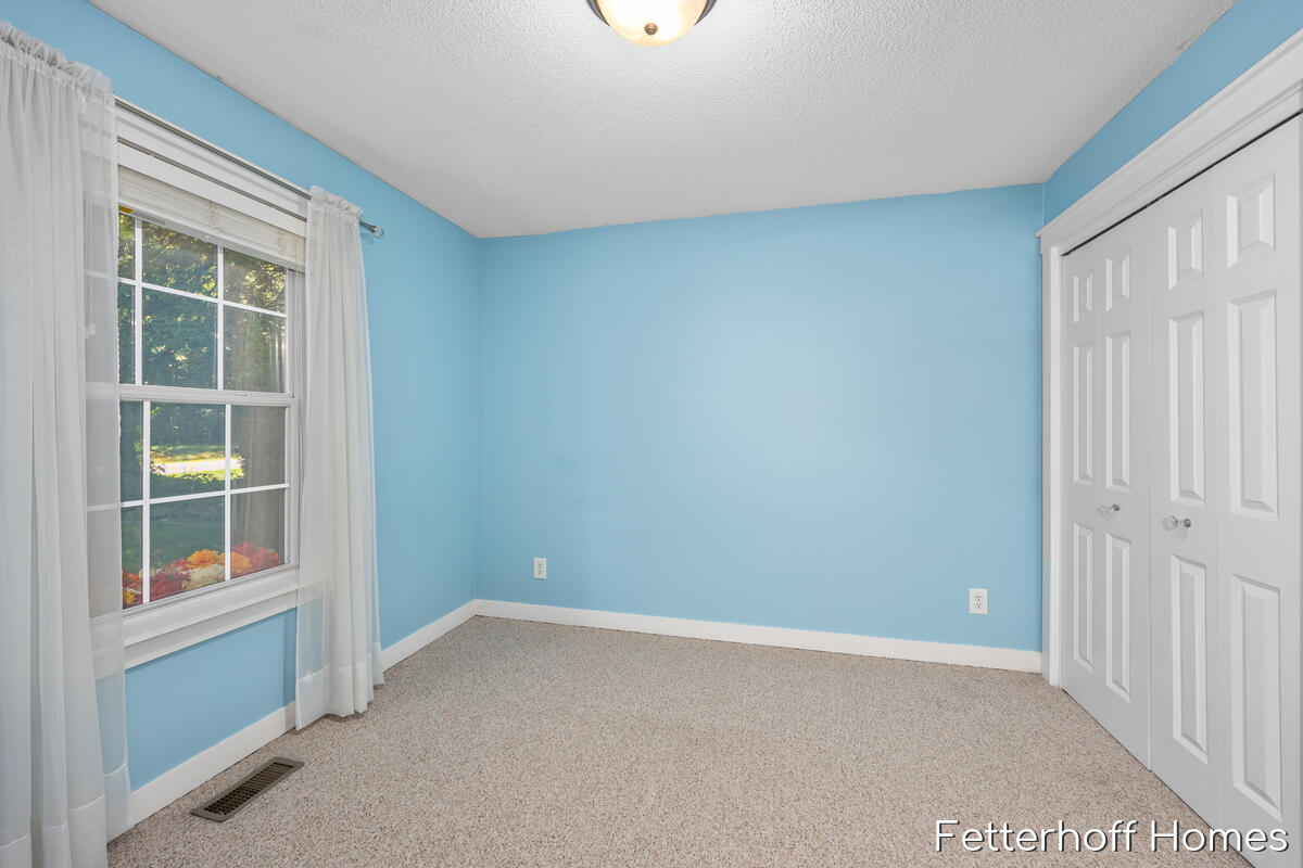 6615 Beech Creek Drive Property Photo 26