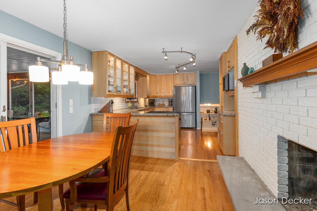 6181 10 Mile Road Property Photo 13