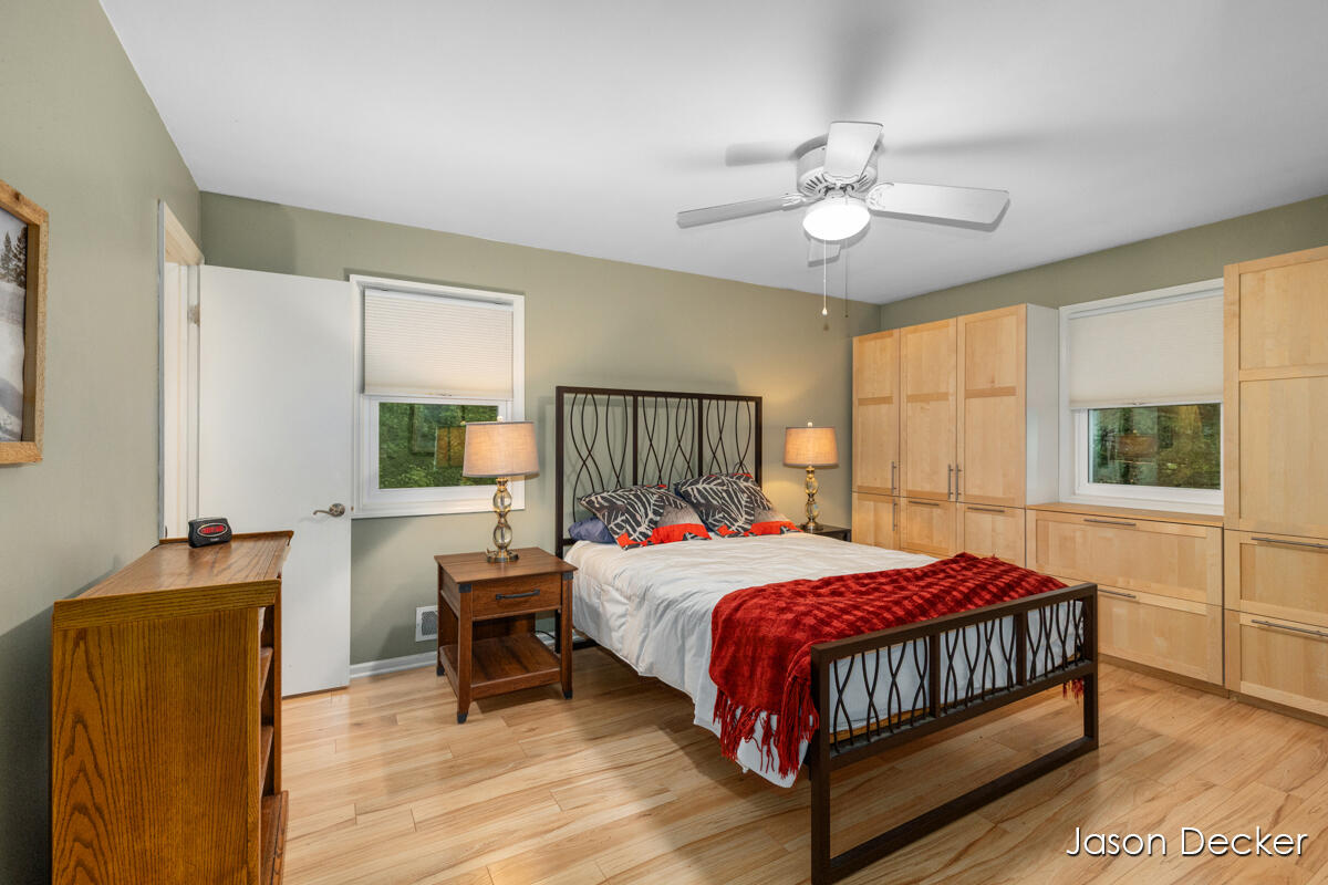 6181 10 Mile Road Property Photo 17