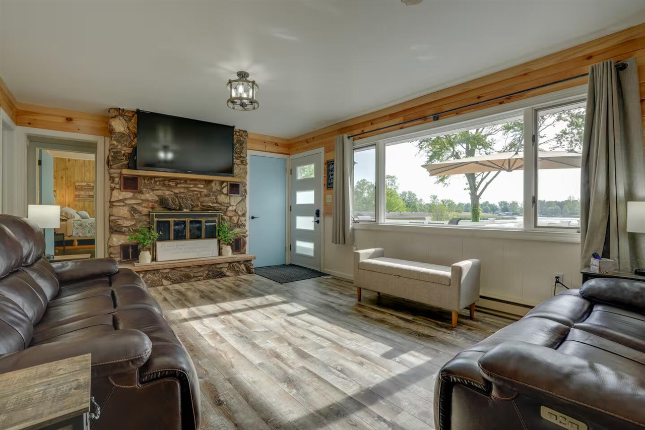 48873 Rush Lake Road Property Photo 4