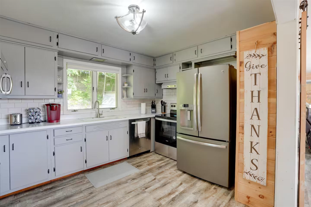 48873 Rush Lake Road Property Photo 8