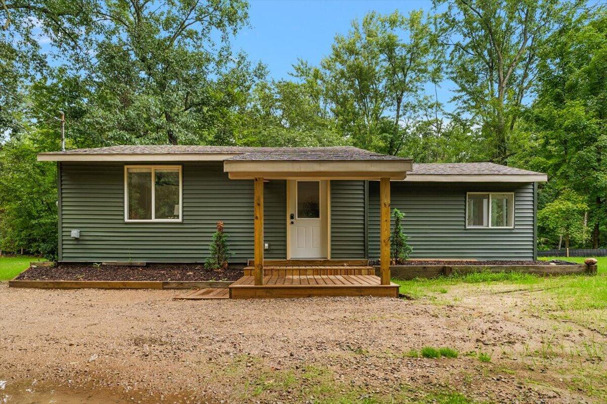 1875 11 Mile Road Property Photo 1