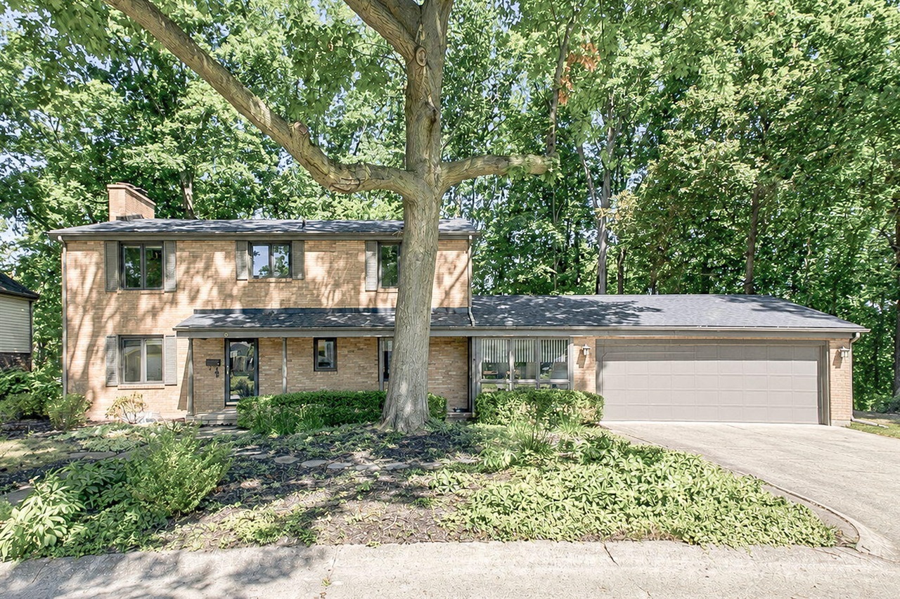 703 Comings Avenue Property Photo 1