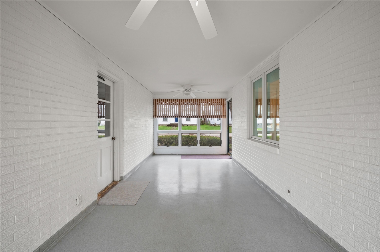 703 Comings Avenue Property Photo 18