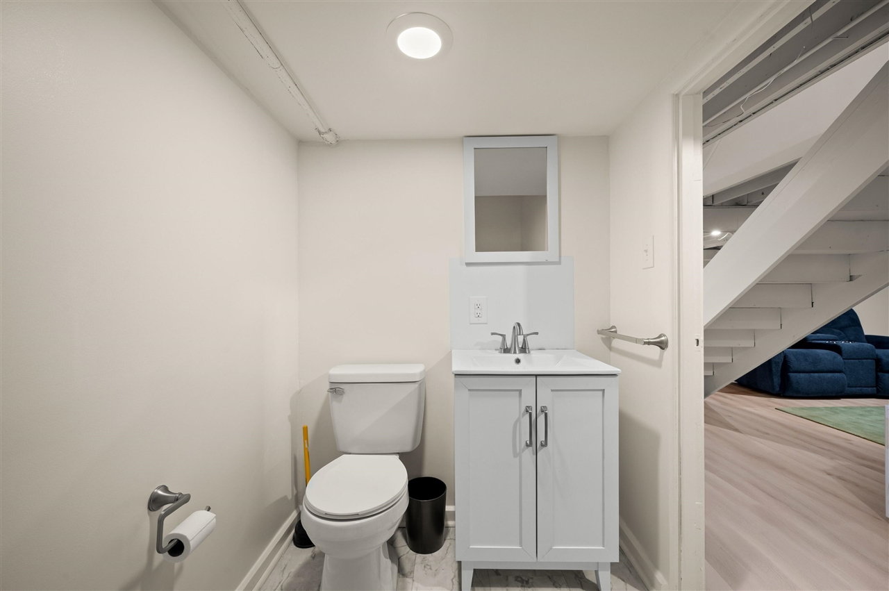 703 Comings Avenue Property Photo 30