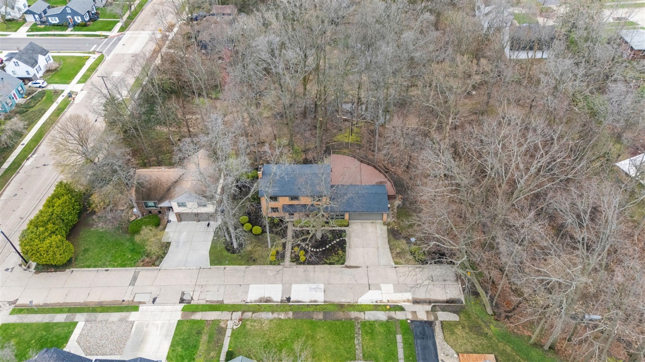 703 Comings Avenue Property Photo 41