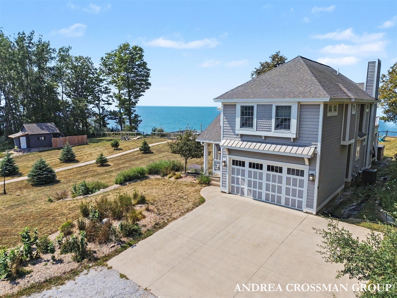 6493 W Bluewater Drive Property Photo 1