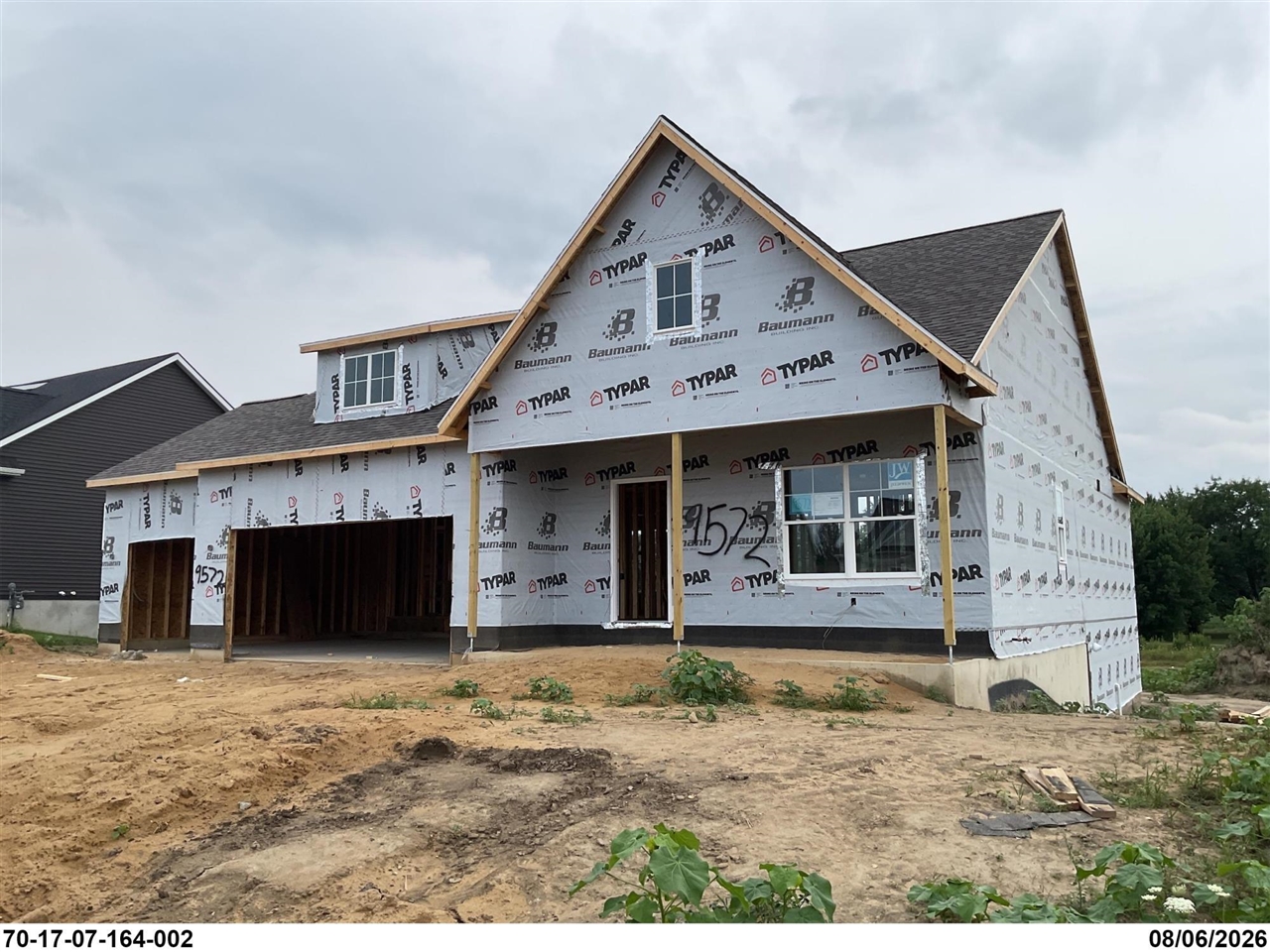 9572 Fields Drive Property Photo 3