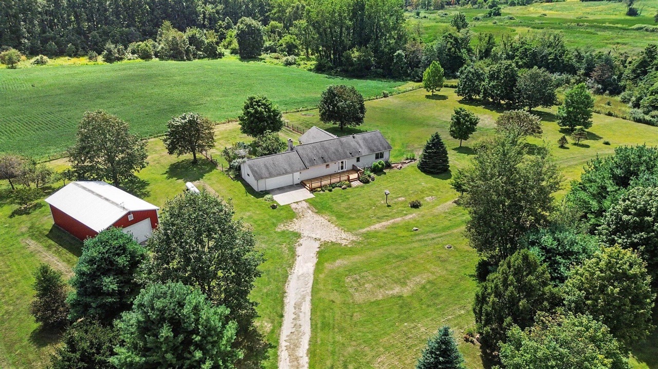 54585 W County Road 365 Property Photo 1