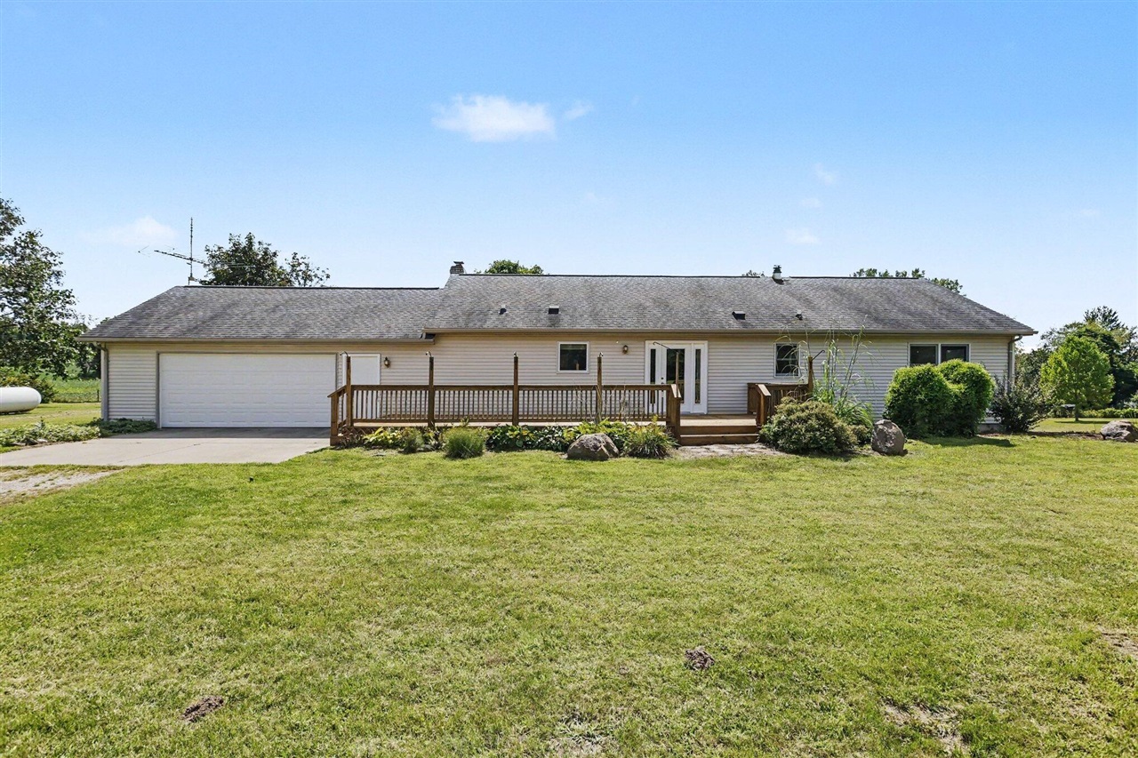 54585 W County Road 365 Property Photo 23