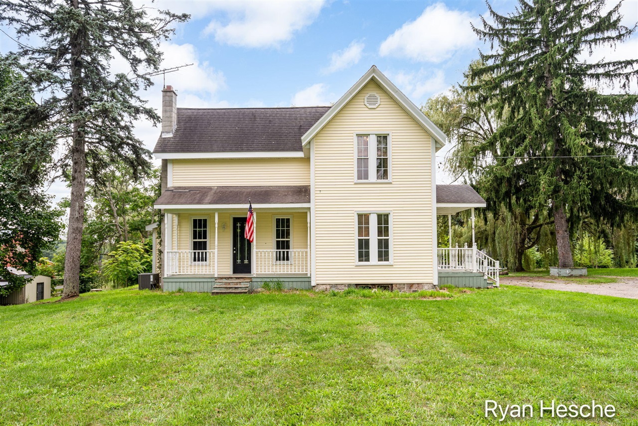 3681 Sayles Road Property Photo 1