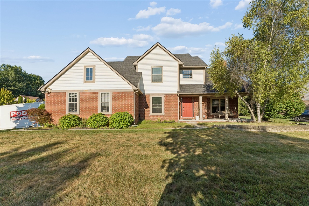 2164 Woodbine Drive Property Photo 1