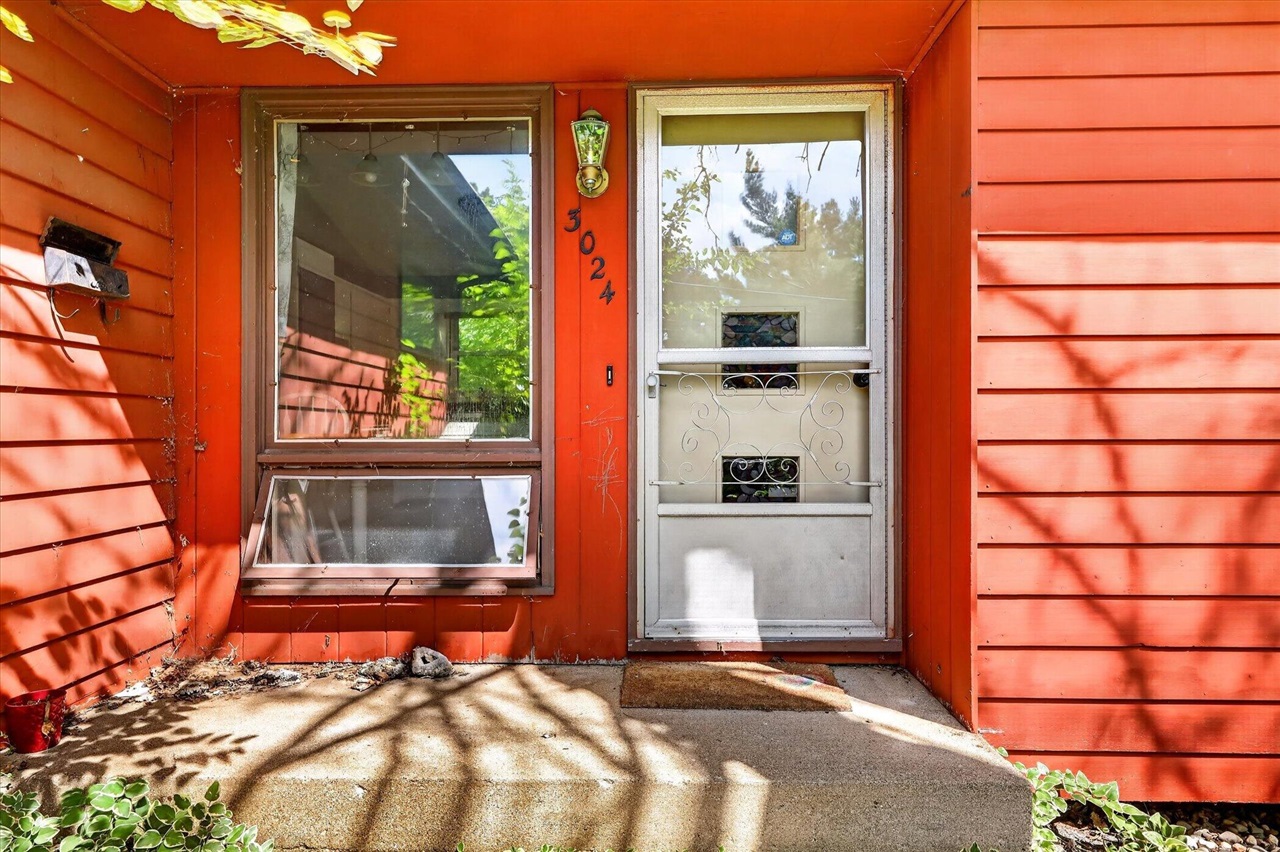3024 Haskell Street Property Photo 4