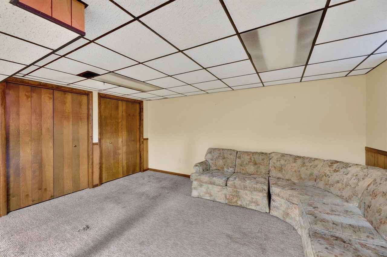 3024 Haskell Street Property Photo 23