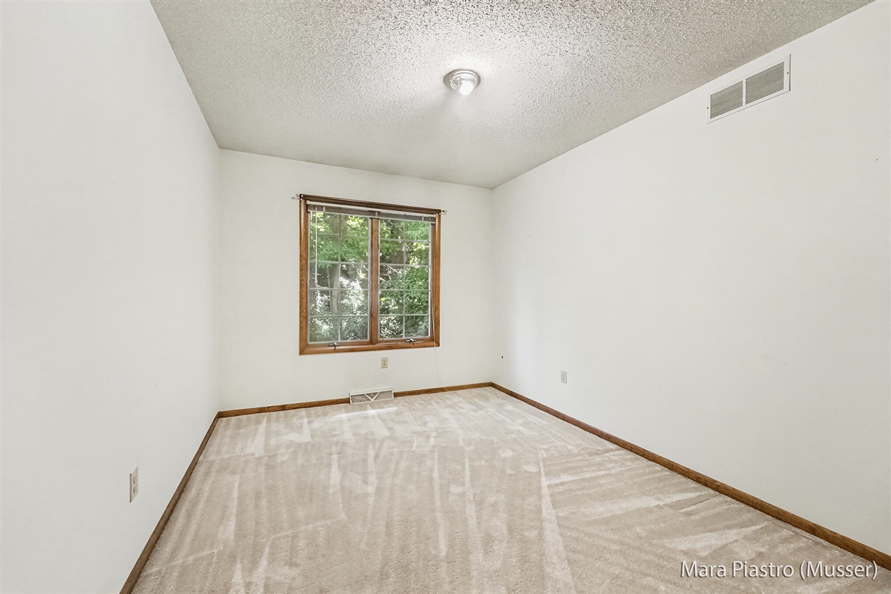 3336 Woodwind Drive Property Photo 11